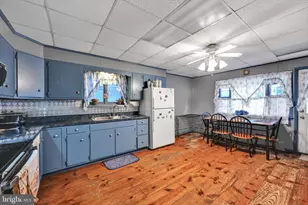 234 S Schuylkill Ave, Shenandoah, PA 17976 - Photo 10