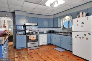 234 S Schuylkill Ave, Shenandoah, PA 17976 - Photo 14