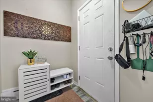 100 W Cherry St, Shenandoah, PA 17976 - Photo 8