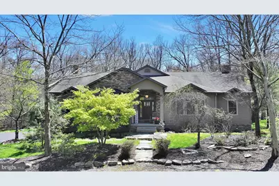 220 Lake Drive, Nesquehoning, PA 18240 - Photo 2