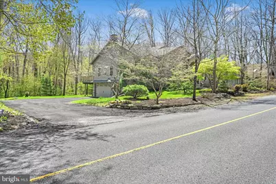 220 Lake Drive, Nesquehoning, PA 18240 - Photo 10