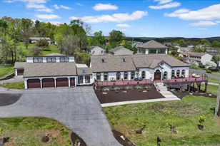 1076 Indian Cove, Auburn, PA 17922 - Photo 2