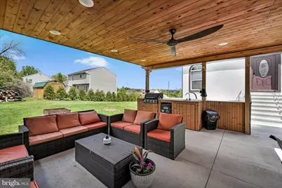 1076 Indian Cove, Auburn, PA 17922 - Photo 6