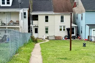 240 Valley St, New Philadelphia, PA 17959 - Photo 24