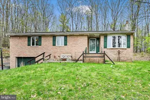2224 Tonto Cove, Auburn, PA 17922 - Photo 2