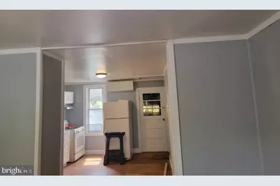 52 W Bacon Street, Pottsville, PA 17901 - Photo 18