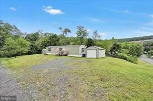 2 Center St, Port Carbon, PA 17965 - Photo 4