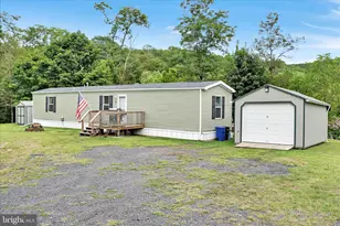 2 Center St, Port Carbon, PA 17965 - Photo 6