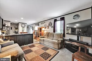 2 Center St, Port Carbon, PA 17965 - Photo 10