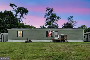 2 Center St, Port Carbon, PA 17965 - Photo 2