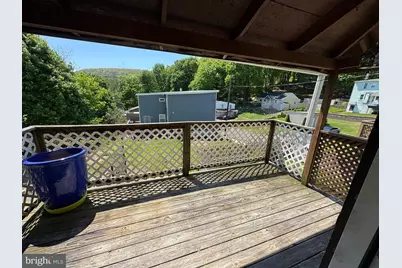 829 Fairview Street, Pottsville, PA 17901 - Photo 10
