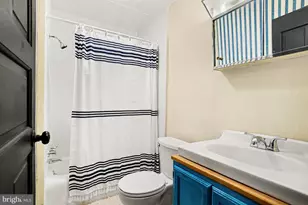 9 N 6th St, Pottsville, PA 17901 - Photo 22