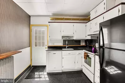 9 N 6th Street, Pottsville, PA 17901 - Photo 16