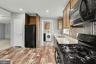 13 Frieden Manor, Schuylkill Haven, PA 17972 - Photo 8