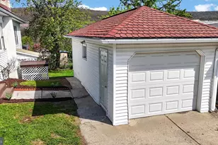 139 6th St, Coaldale, PA 18218 - Photo 66