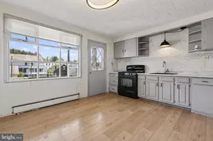 104 W Water St, New Philadelphia, PA 17959 - Photo 14
