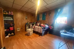 21 E Centre St, Shenandoah, PA 17976 - Photo 34