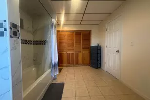21 E Centre St, Shenandoah, PA 17976 - Photo 30
