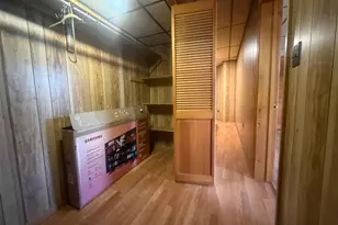 21 E Centre St, Shenandoah, PA 17976 - Photo 38