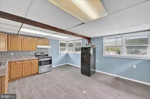 636 Snyder St, Pottsville, PA 17901 - Photo 18