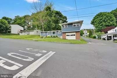 636 Snyder Street, Pottsville, PA 17901 - Photo 2