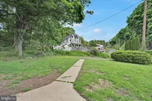 636 Snyder St, Pottsville, PA 17901 - Photo 28