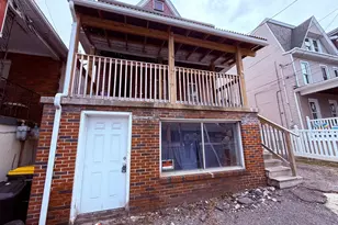 1715 -1717 W Market St, Pottsville, PA 17901 - Photo 10