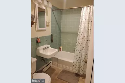 434 E Norwegian Street #APT 3, Pottsville, PA 17901 - Photo 2