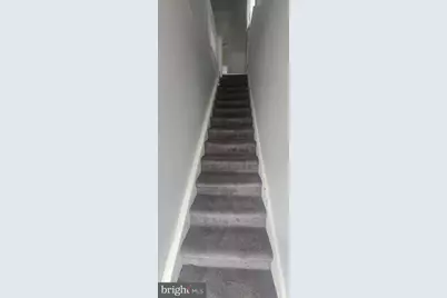 524 Greenwood Avenue #2ND FLOOR, Pottsville, PA 17901 - Photo 2