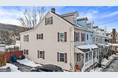 817 Grant Street, Pottsville, PA 17901 - Photo 2