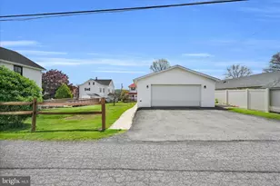 316 W Independence St, Orwigsburg, PA 17961 - Photo 24