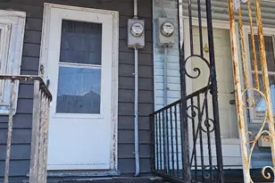 1033 E Centre St, Mahanoy City, PA 17948 - Photo 2