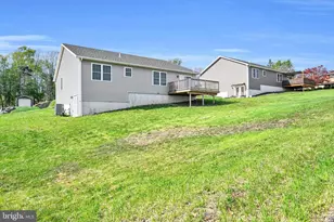 308 Oak Hill St, Pottsville, PA 17901 - Photo 52