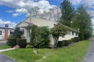 600 Altamont Blvd, Frackville, PA 17931 - Photo 2