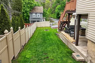 347 E Union St, Tamaqua, PA 18252 - Photo 8