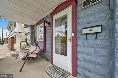 320 E Bacon Street, Pottsville, PA 17901 - Photo 8