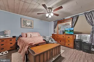 320 E Bacon St, Pottsville, PA 17901 - Photo 22