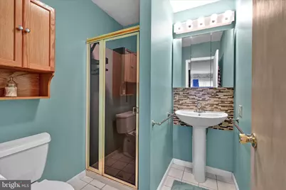 500 W Lloyd Street, Shenandoah, PA 17976 - Photo 20