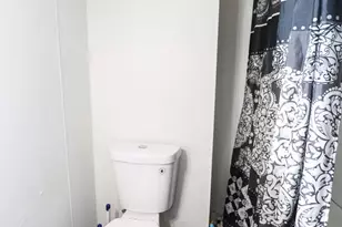 403 W Arch St, Pottsville, PA 17901 - Photo 24