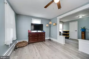 7 Fairview St, Pine Grove, PA 17963 - Photo 10