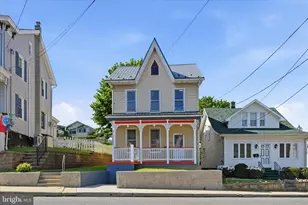 423 W Market St, Orwigsburg, PA 17961 - Photo 2