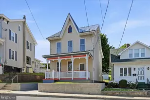 423 W Market St, Orwigsburg, PA 17961 - Photo 4
