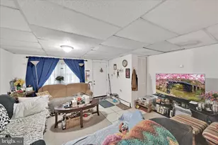 1588 W Market St, Pottsville, PA 17901 - Photo 12