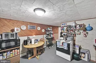 1588 W Market St, Pottsville, PA 17901 - Photo 18