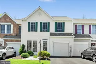 4206 Brookside Ct, Orwigsburg, PA 17961 - Photo 2