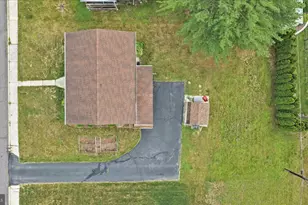 89 Deerfield Dr, Pottsville, PA 17901 - Photo 4