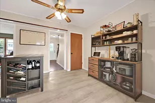 89 Deerfield Dr, Pottsville, PA 17901 - Photo 18