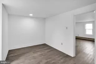 704 Laurel Blvd, Pottsville, PA 17901 - Photo 28