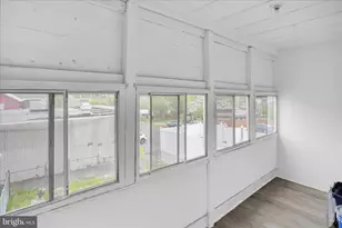 704 Laurel Blvd, Pottsville, PA 17901 - Photo 14