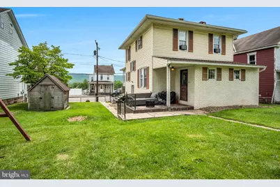 1131 E Grand Avenue, Tower City, PA 17980 - Photo 32